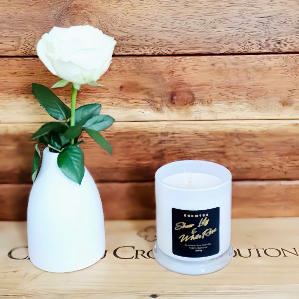 SHEER-LILY-WHITE-ROSE-Soy-Candle