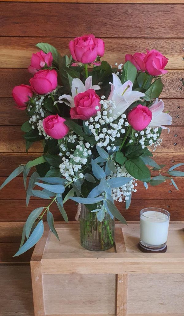 Mother's day blush vase and Candle hamper