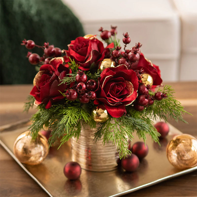 Delicate white Christmas roses in decoration