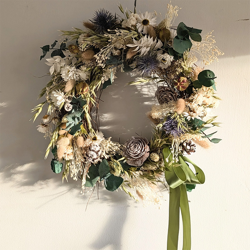 Dried-Flower-Arrangements