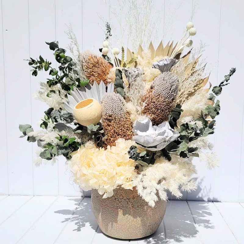 Dried-Flower-Arrangements