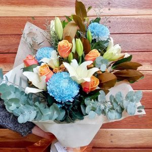 Bright and Cheerful Mixed Bouquet